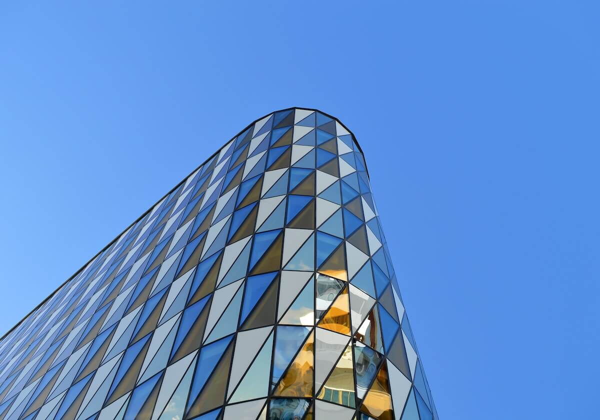 意甲知名评论员：米兰一线队19人伤了6个，还准备去澳大利亚踢比赛，趁早放弃这种想法