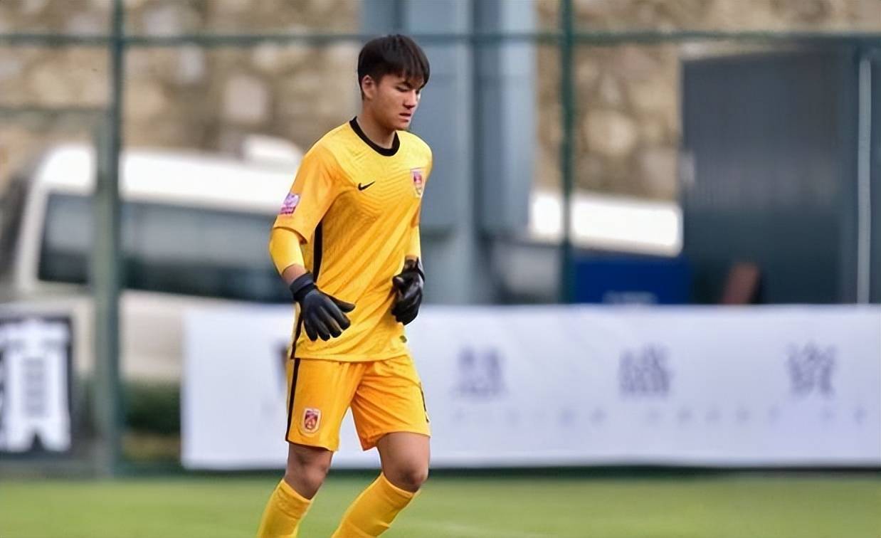 申花为何砸重金签他, 西甲历练+中超爆发, 门线技术太惊艳!